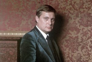 Олег Басилашвили
