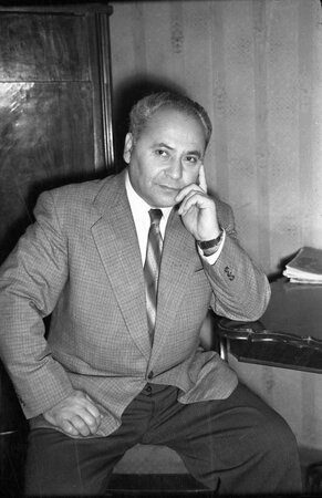 Лев Свердлин