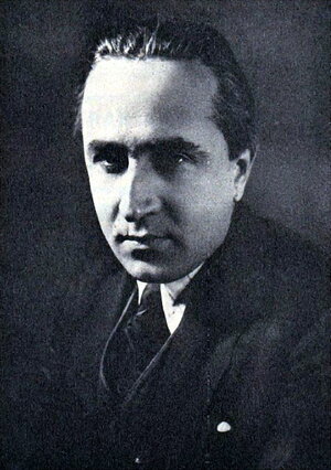 Лев Кулешов