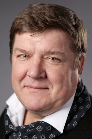Александр Новиков