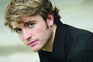 Джеймс Снайдер