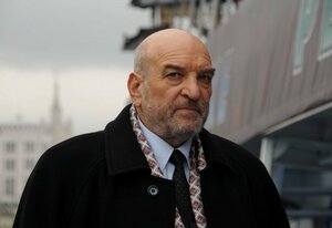 Алексей Петренко