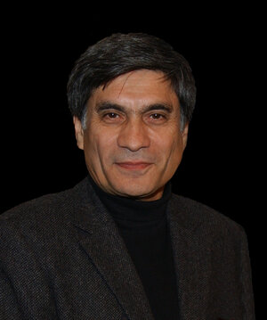 Назим Туляходжаев