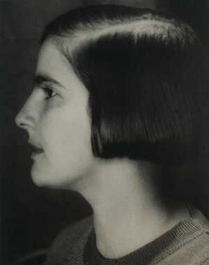 Юлия Солнцева