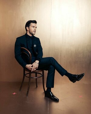 Jonathan Bailey