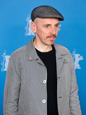 Юэн Бремнер
